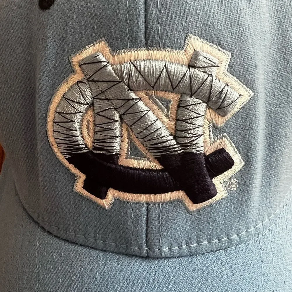 UNC Hat Size M/L in Like New Condition